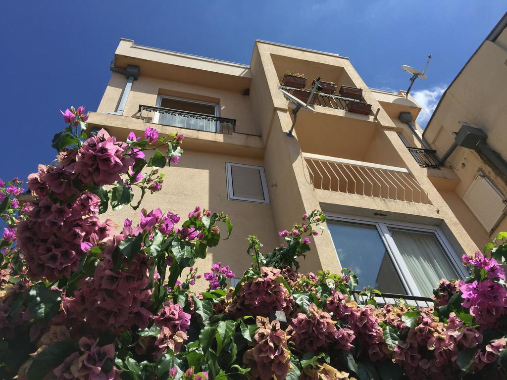 Regent Apartment Petrovac Kamer foto